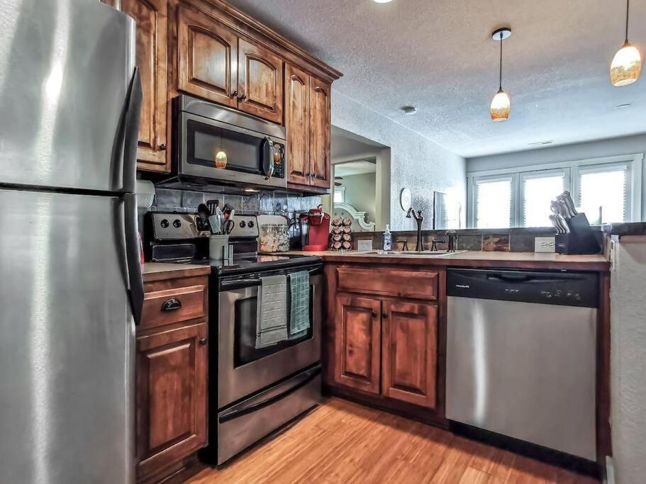 Villa Amazing Locale 2Kingbr 1Bth Kansas City Esterno foto